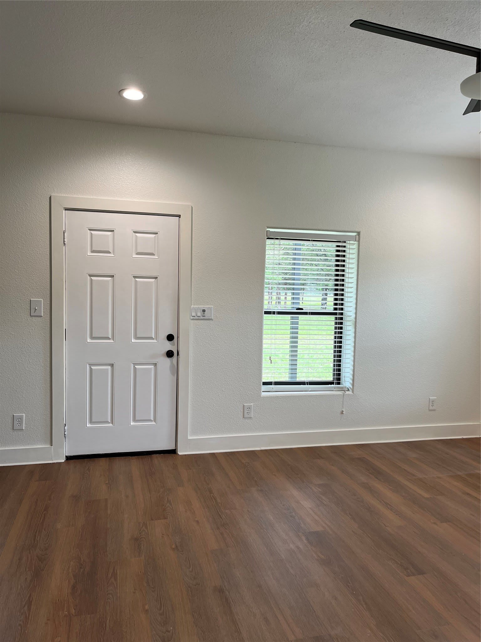 787 County Road 2184 – photo 3
