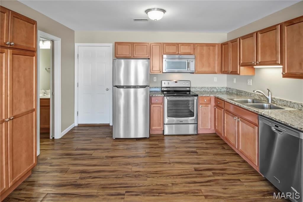 302 Starwood Drive – photo 4