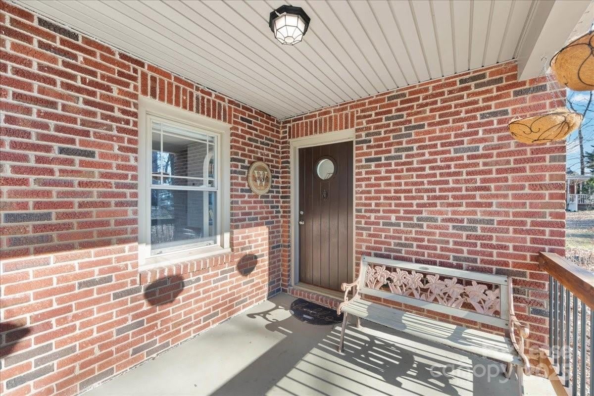 5712 Oak Drive – photo 4
