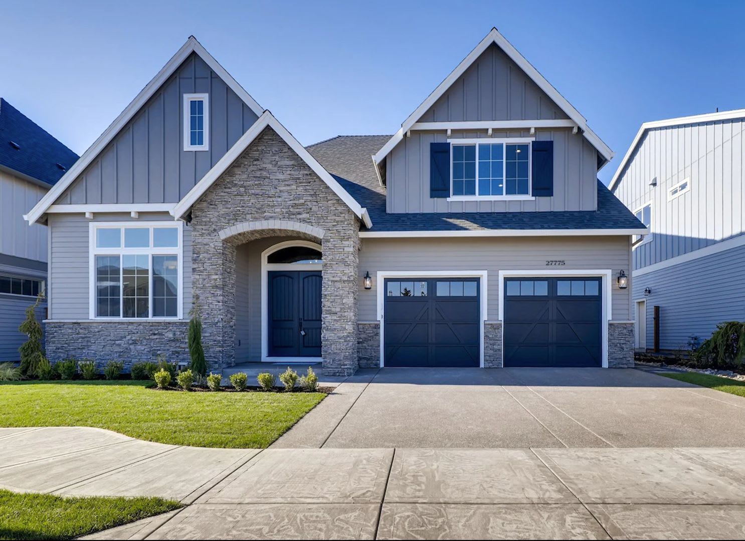 Stunning Home With Luxury Finishes In Wilsonville S Premiere Neighborhood Stafford Meadows Master Suite On The Main Level – photo 1