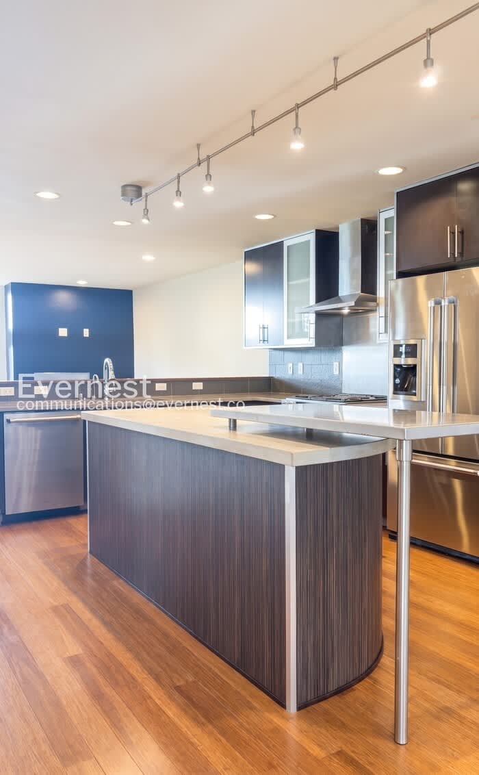 560 McGraw Street – photo 5