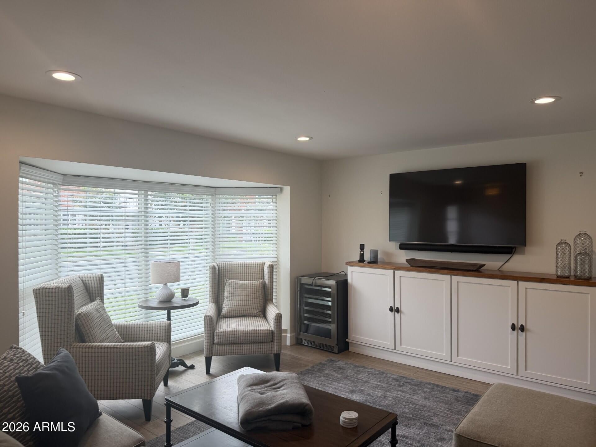 4061 E CAMPBELL Avenue E – photo 2