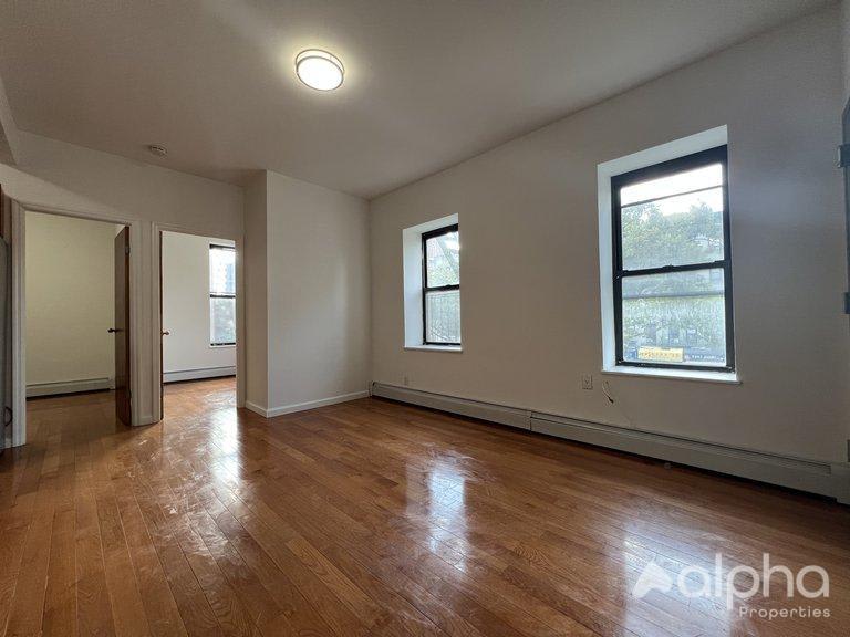38 Allen Street – photo 2