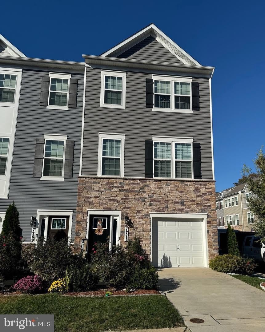 7771 VENICE Lane – photo 2