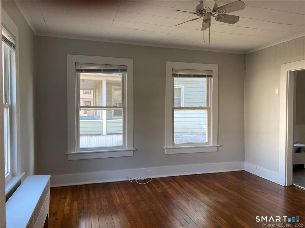 433 Migeon Avenue – photo 3