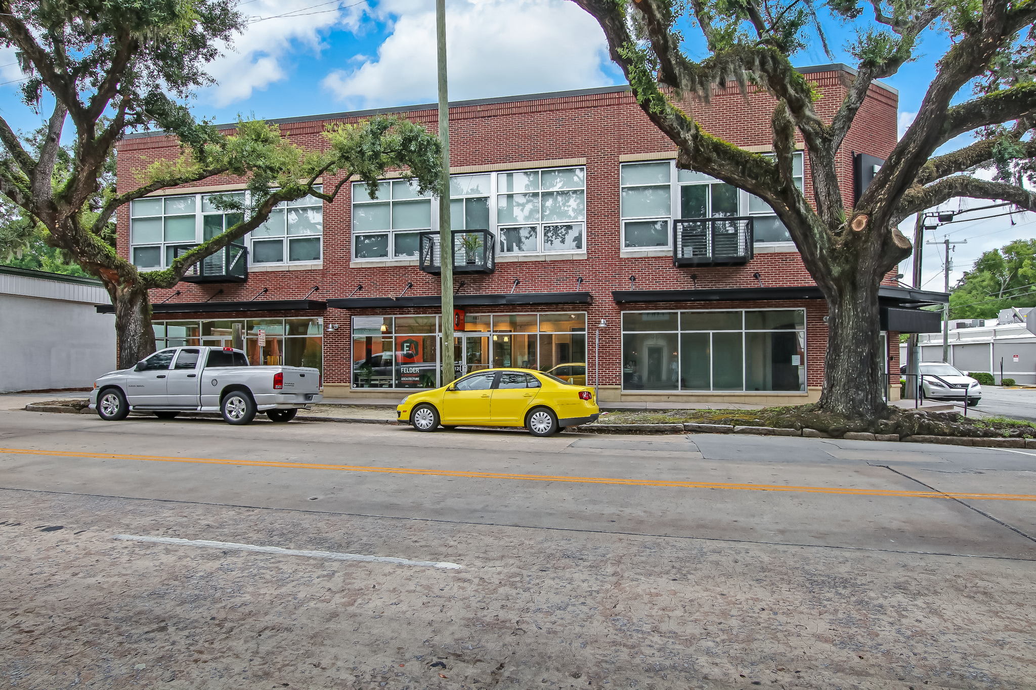 2514 Abercorn Street, Unit 207 – photo 3
