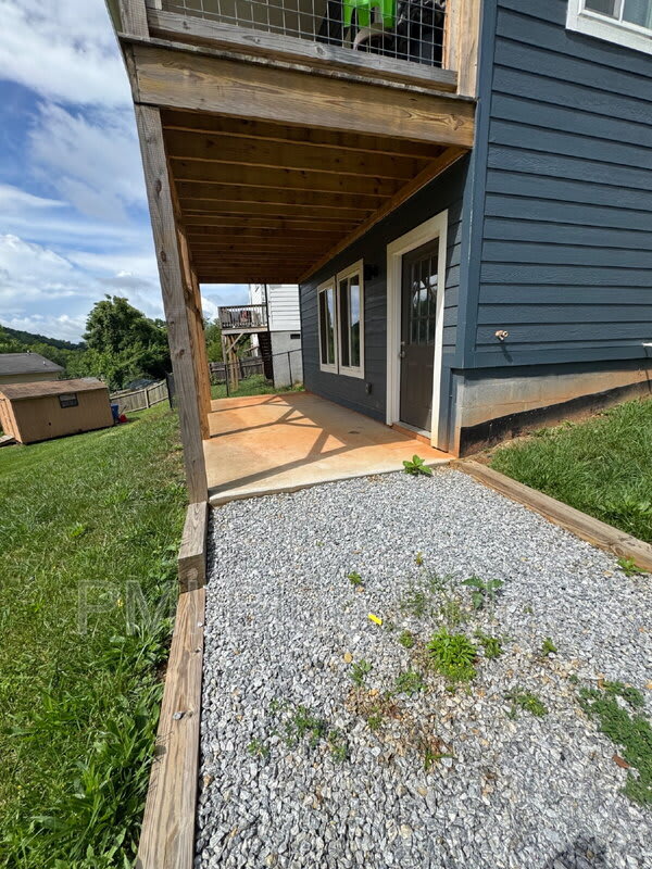 13 Ridge St – photo 2