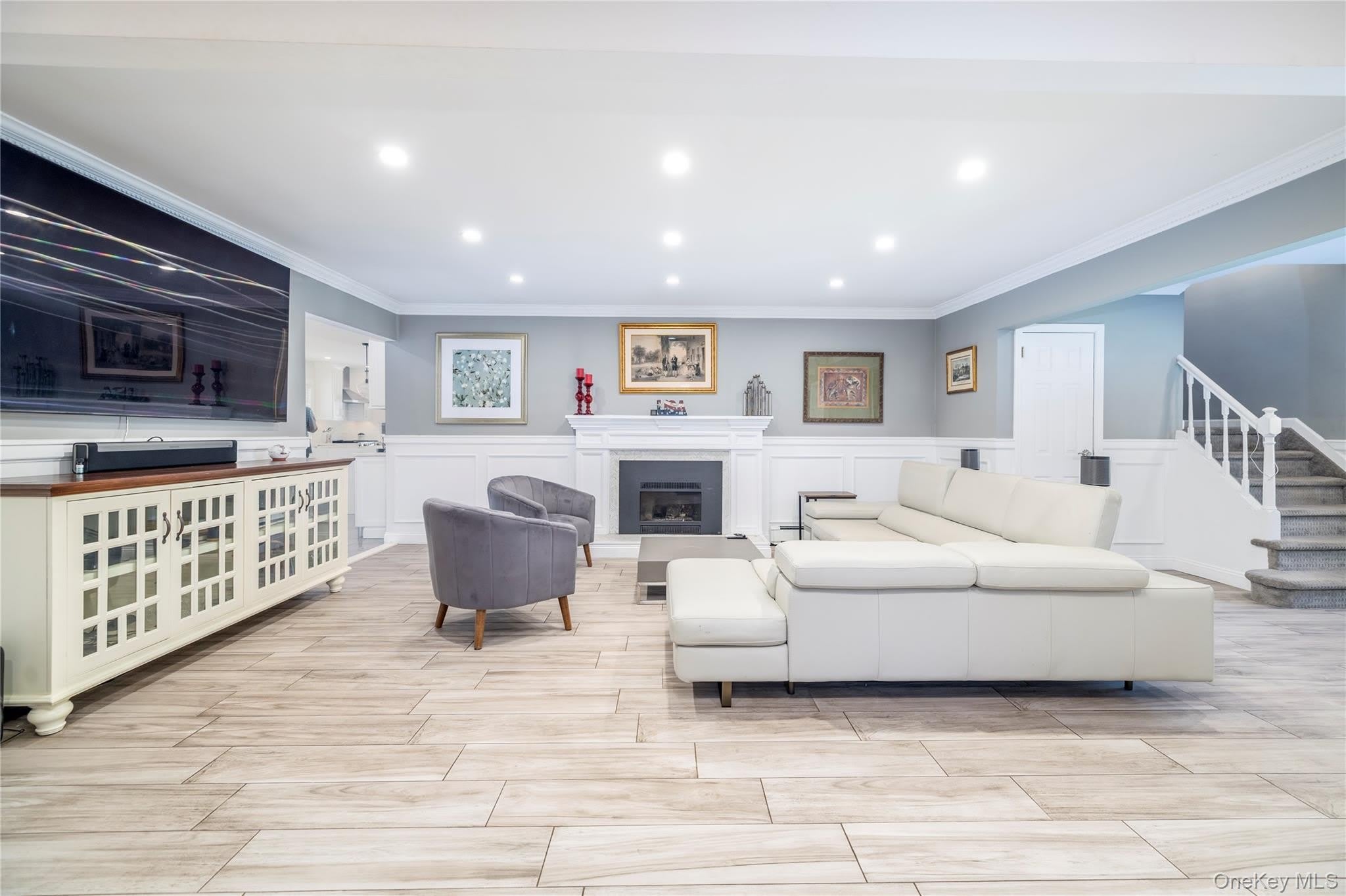 140 Baltimore Avenue – photo 3