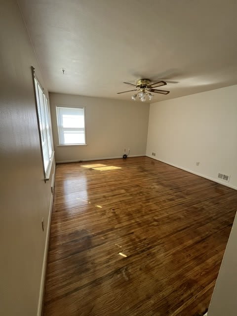 1078 1082 Bay Street 1078 – photo 1