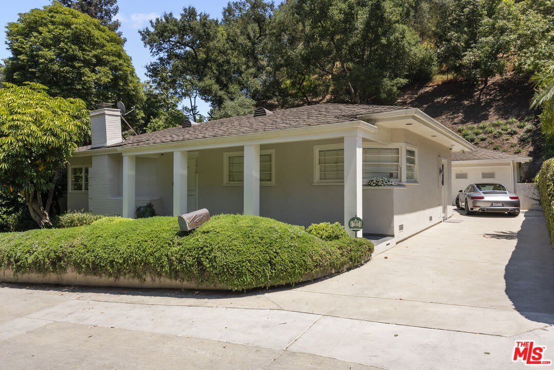 10630 Somma Way – photo 2