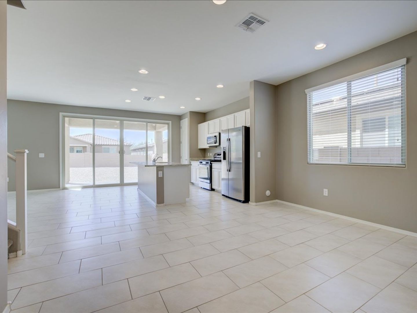 4 Bedroom 3 Bathroom – photo 4