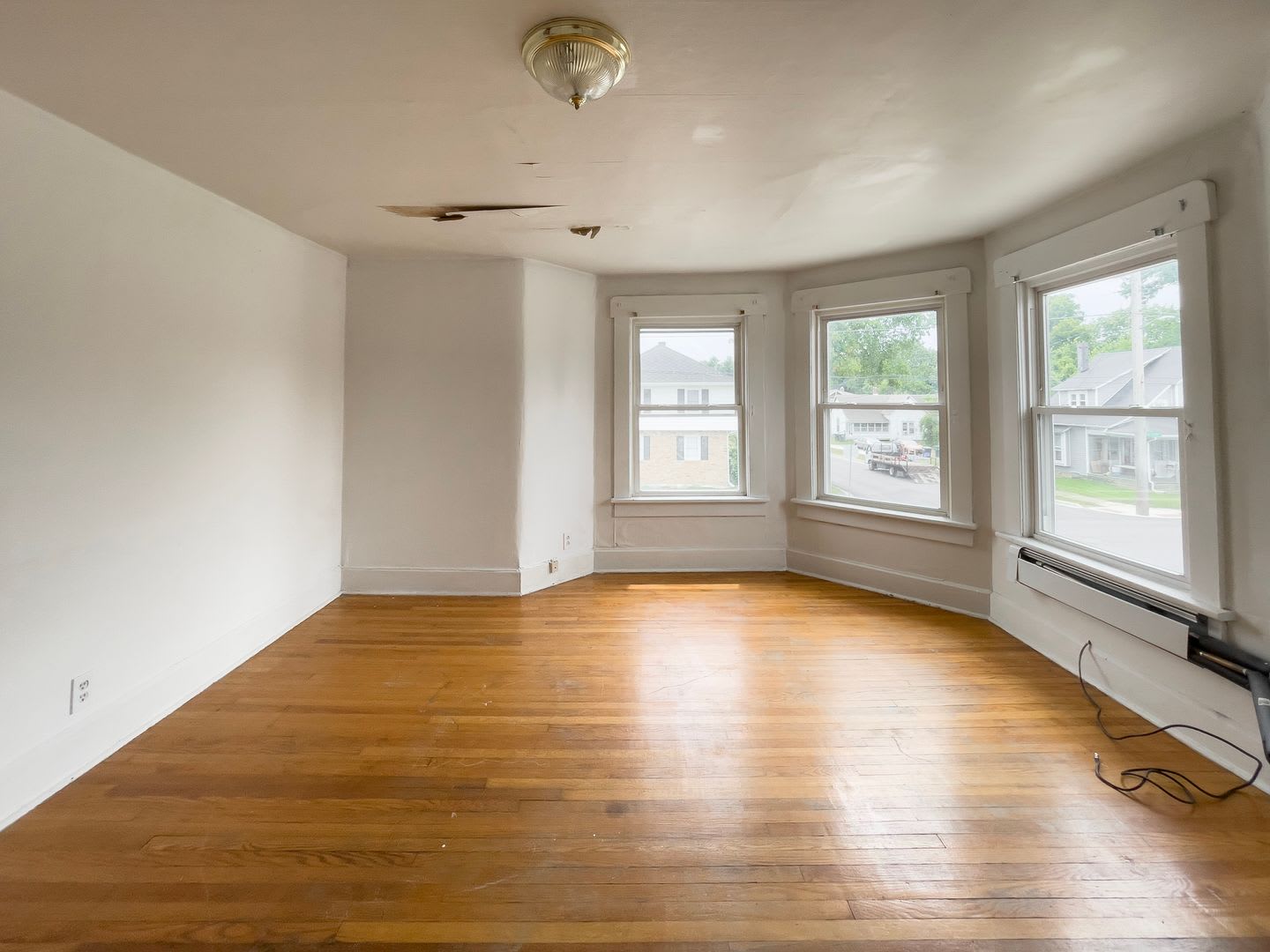 Space Comfort Location Minutes From Ball State – photo 2