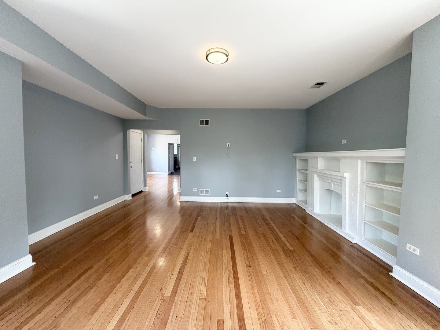7821 S PHILLIPS Avenue – photo 4