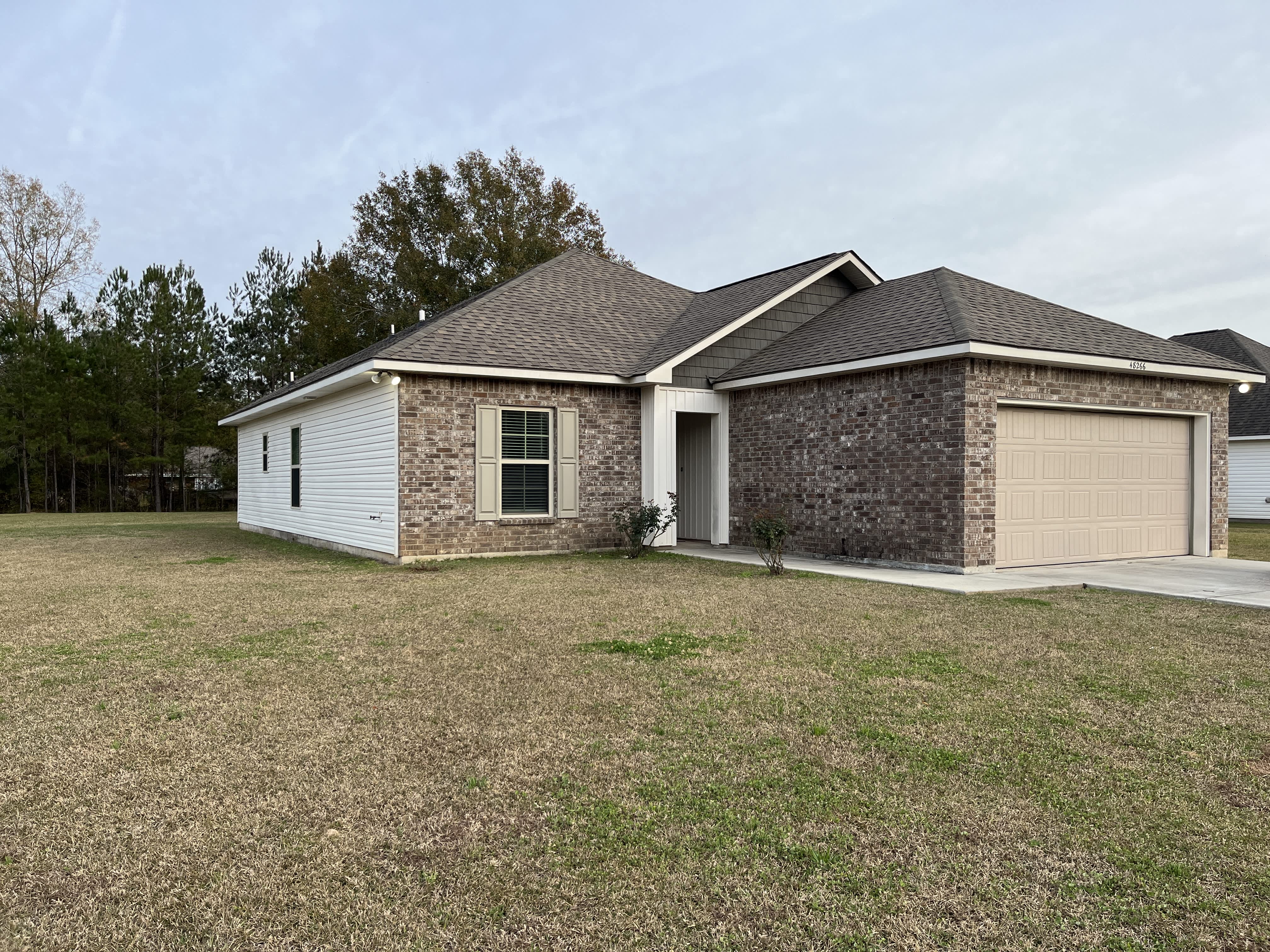 48266 Labonte Ln – photo 1