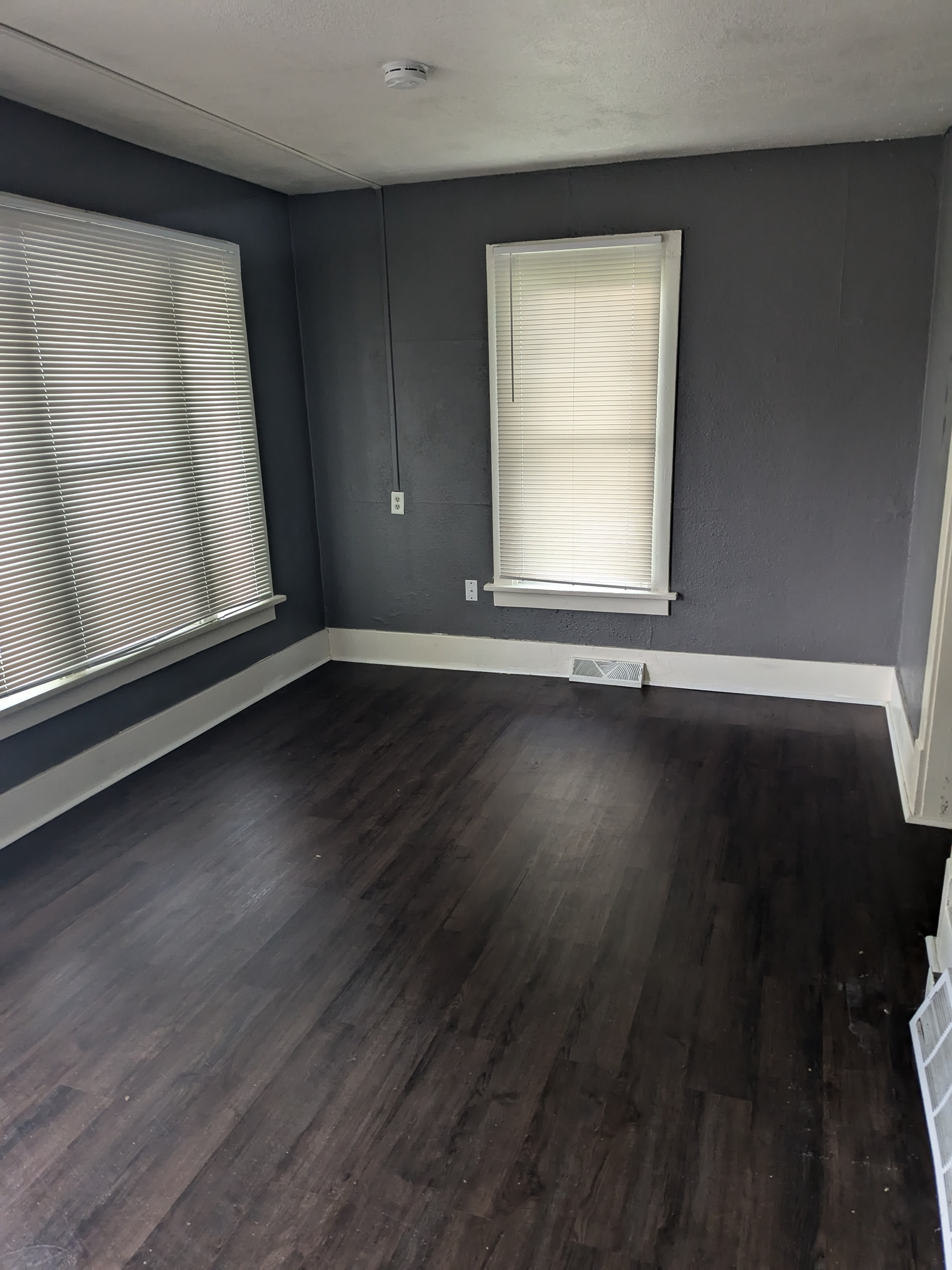 236 West Main Street – photo 4