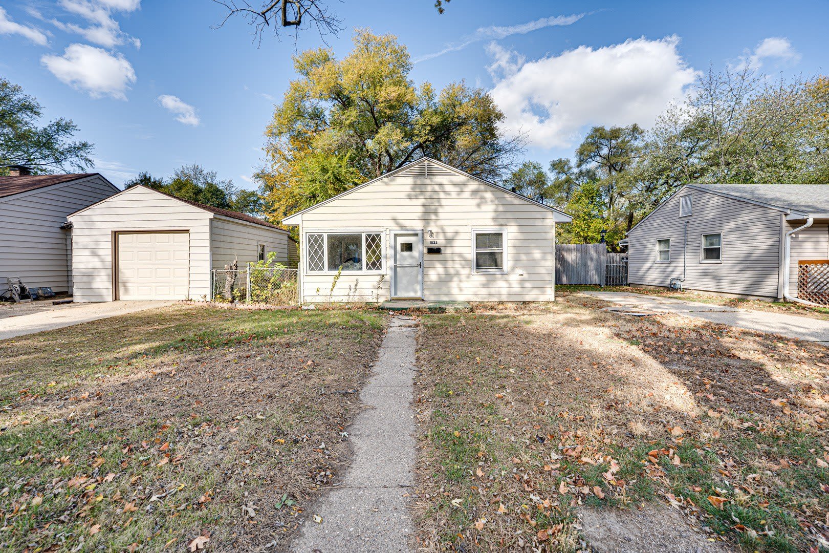 1823 Overdene Avenue – photo 2