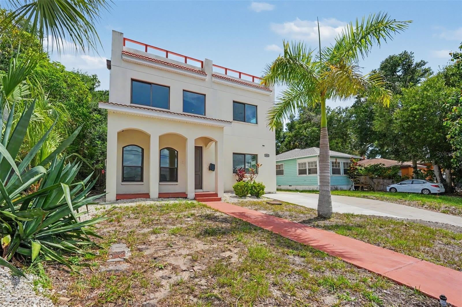 1018 7Th Avenue S – photo 2