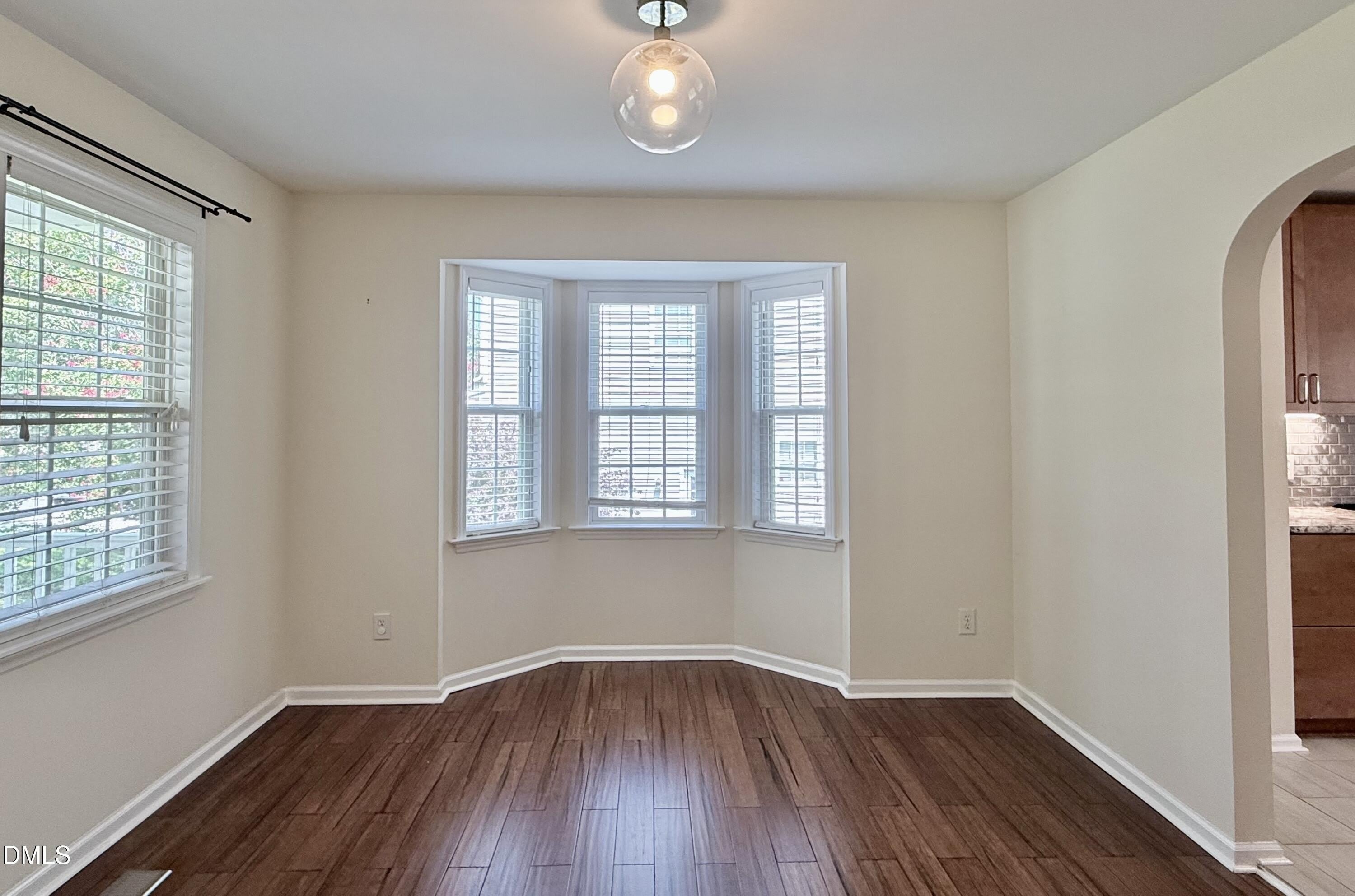 2729 E Shoreham Street – photo 4
