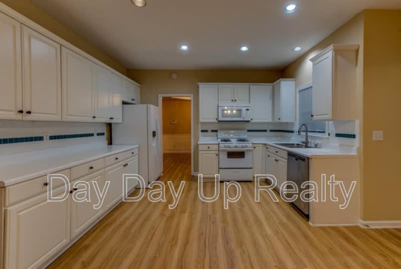 1429 Oglethorpe Drive – photo 4