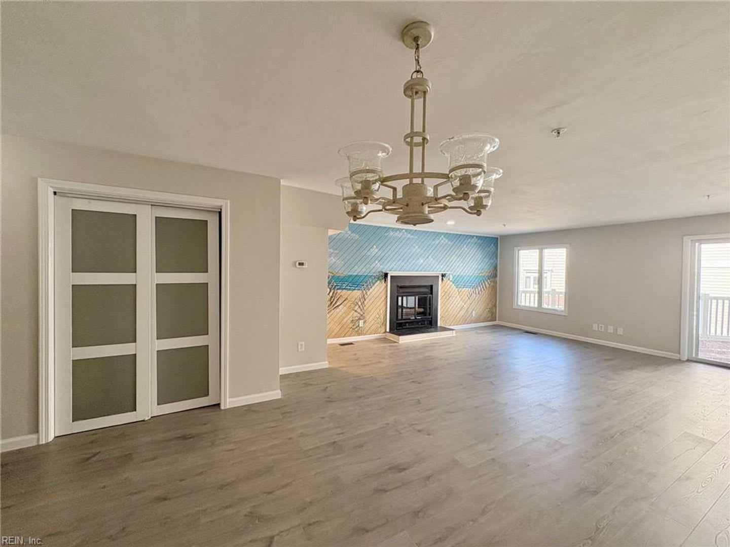 2 Bed 2.5 Bath Condo – photo 3