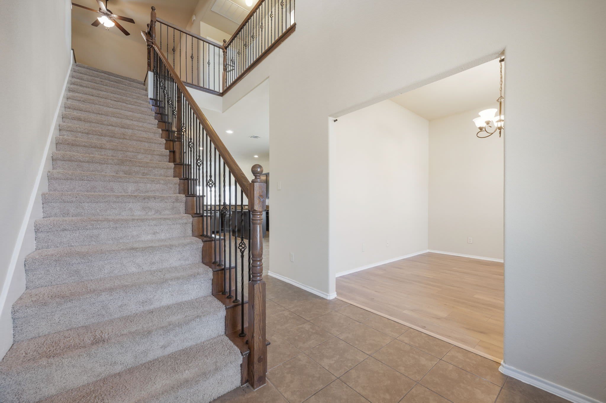 1445 Bateman Lane – photo 3