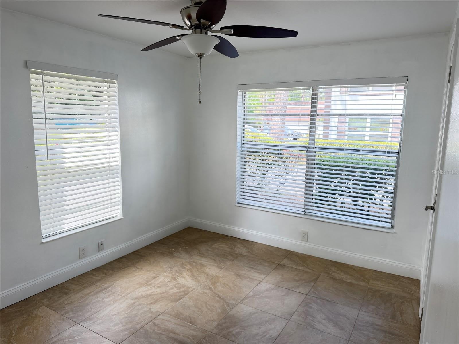 2564 SE 15TH Avenue – photo 5