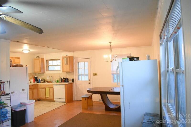 49 Fenix Dr SW – photo 2