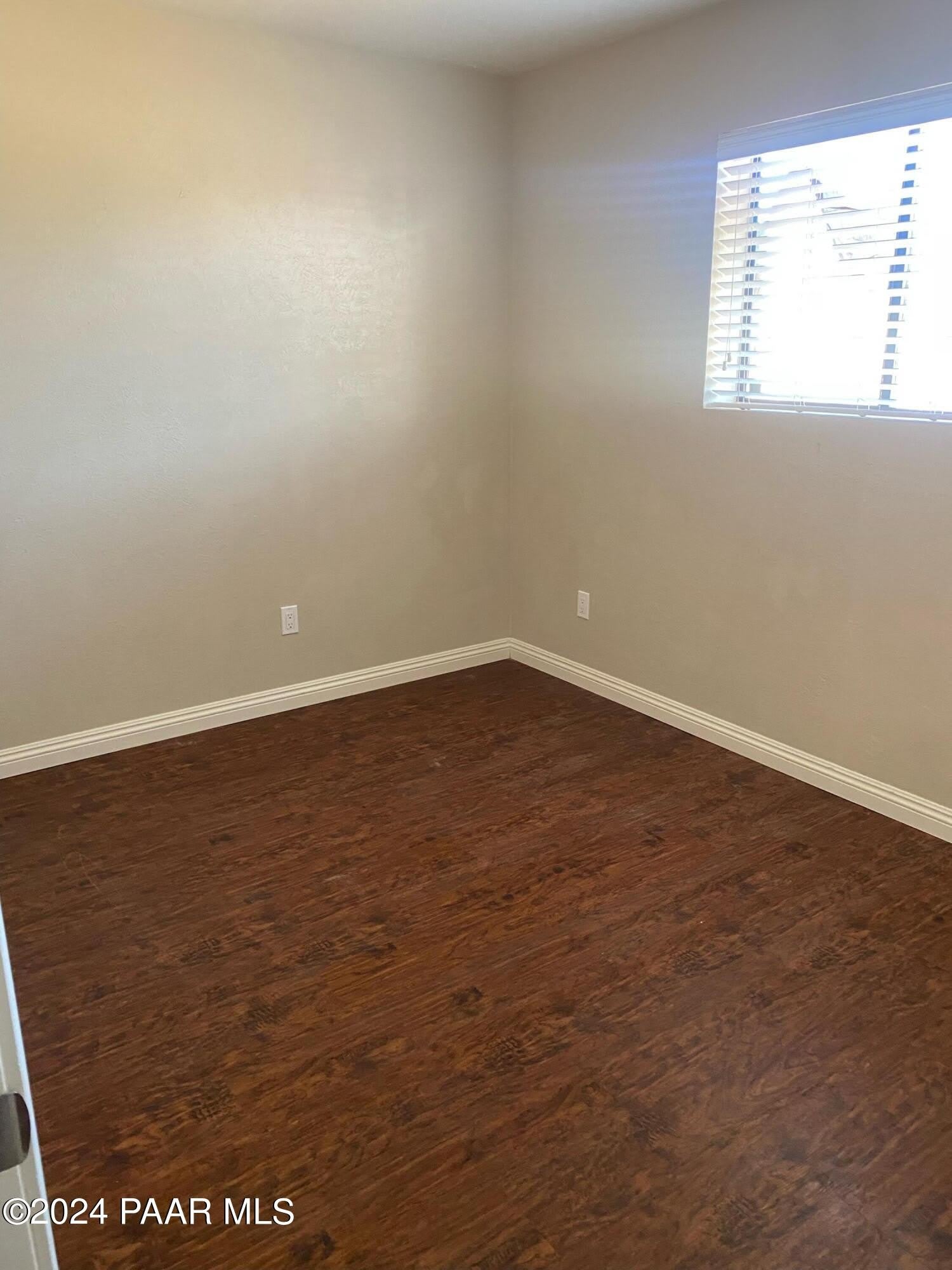 4500 N Carla Vista Drive – photo 2