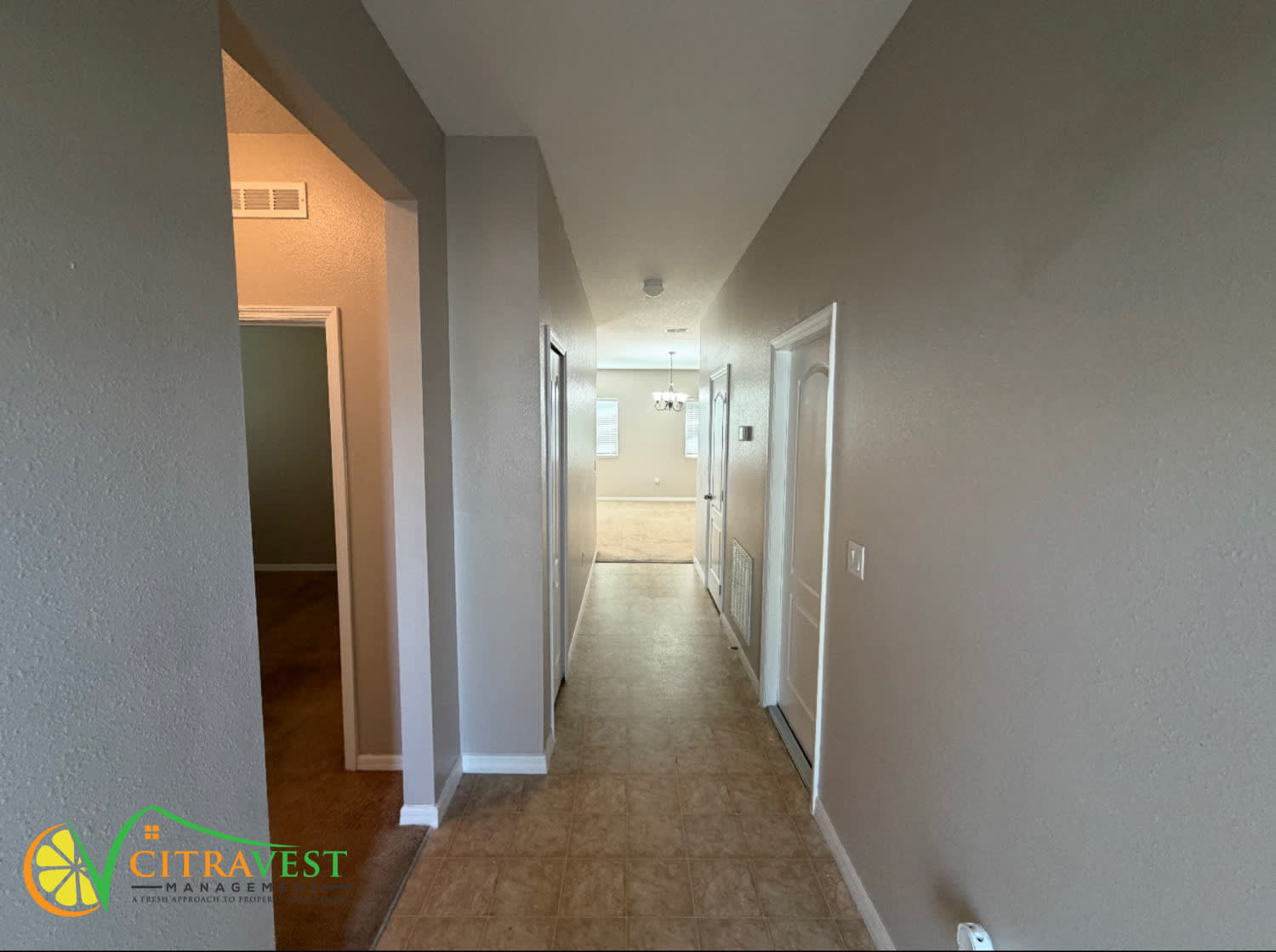 1154 Democracy Dr – photo 2