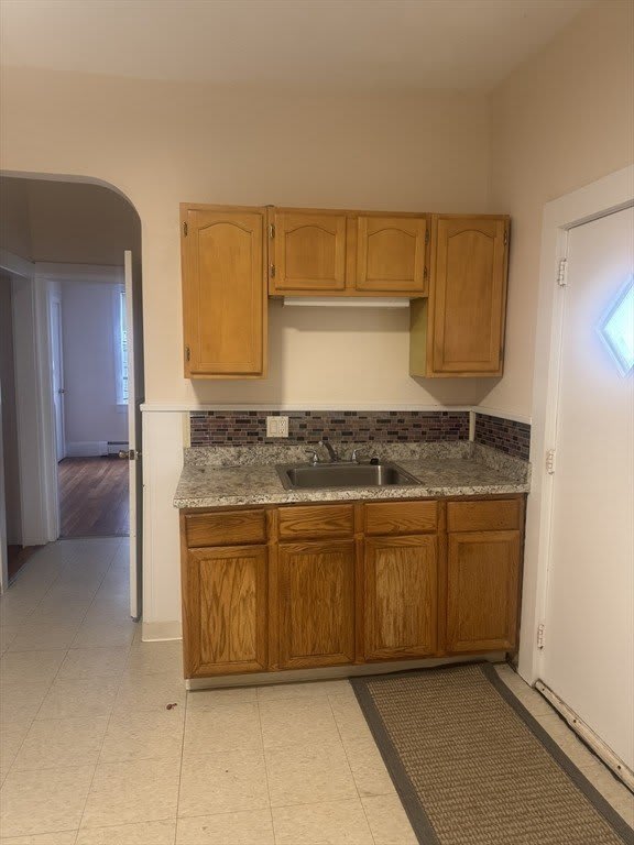 18 Fairview Ave – photo 1
