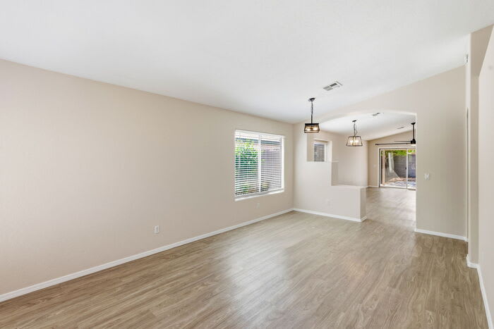 2525 East Camino Street – photo 5