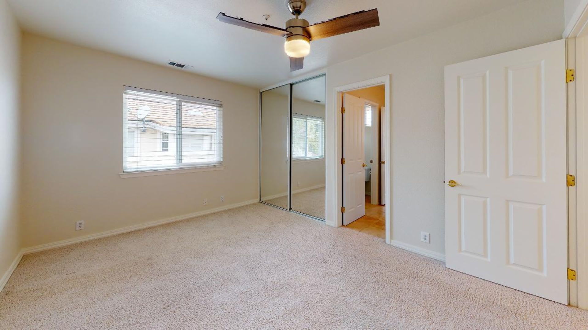*Lease takeover available in September* 4 Bedroom, 3 Bathroom home with unbeatable views in SLO! – photo 5