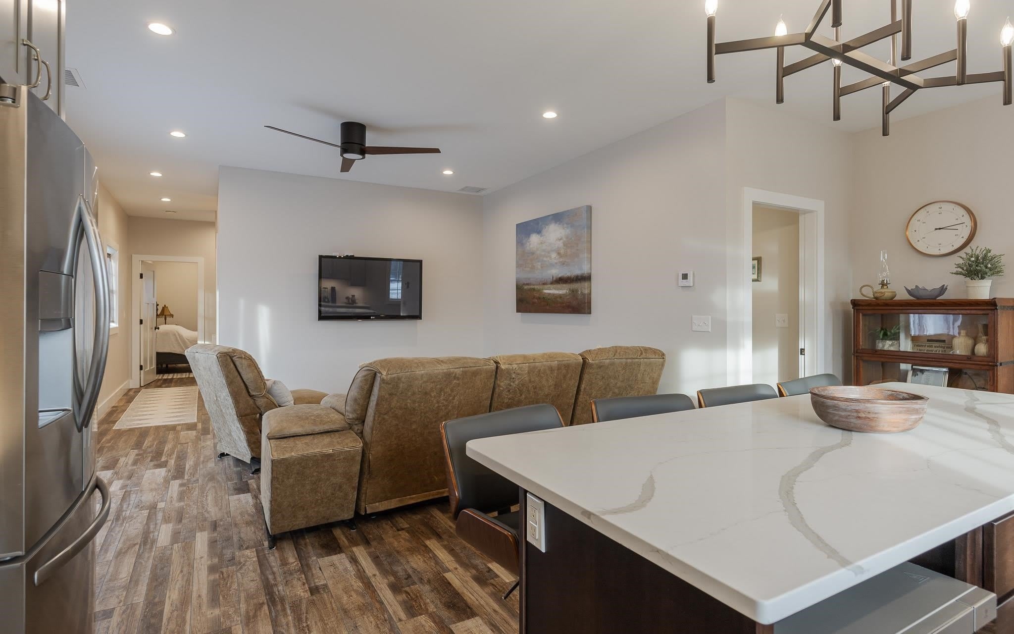 60 Dearborn Circle – photo 4