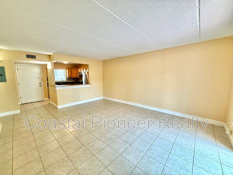 2840 Somerset Park Drive – photo 2