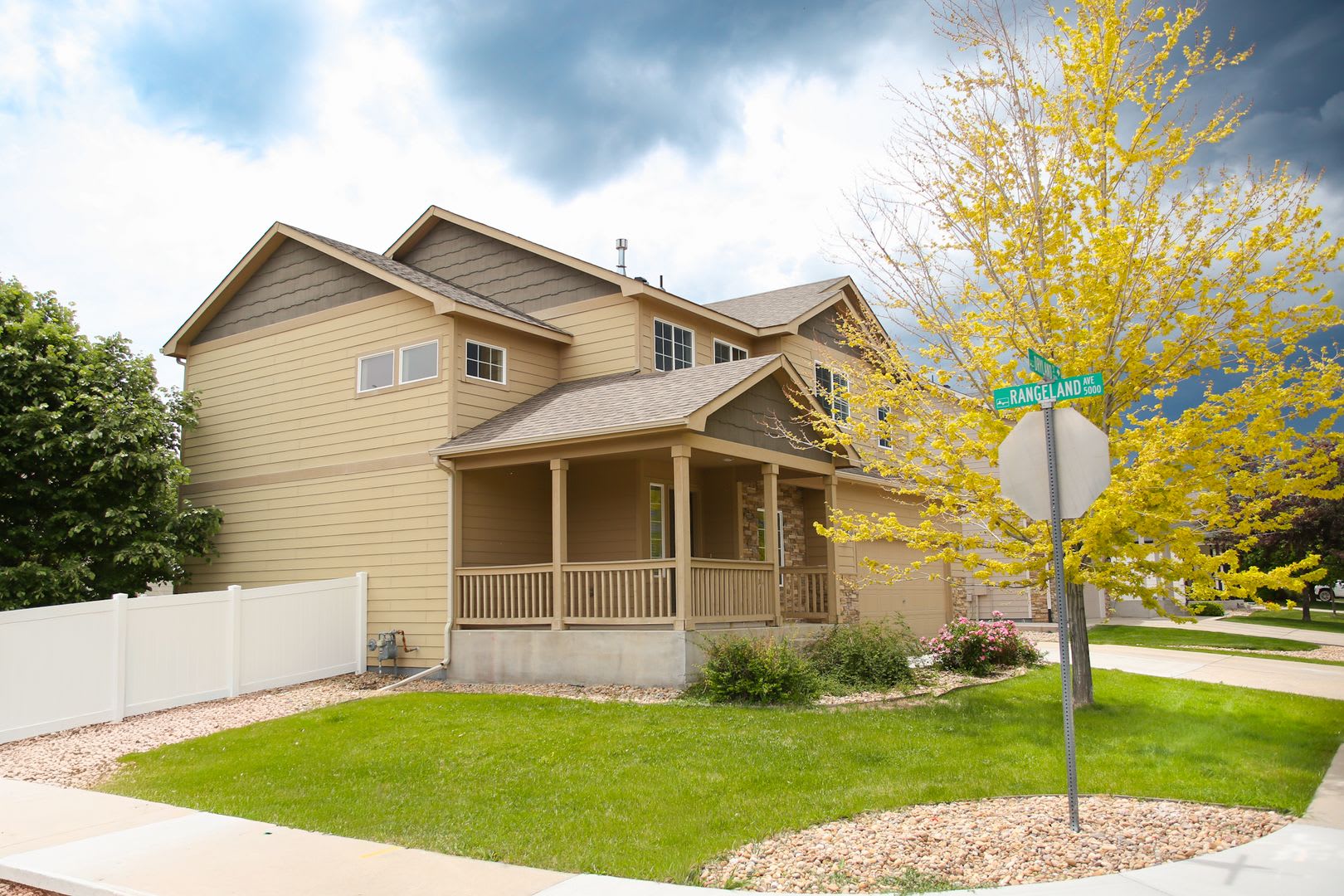 3 Bedroom, 2.5 Bath – photo 3