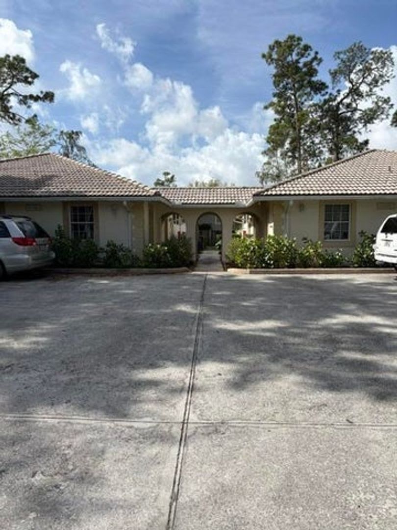 1046 GOLDENROD 1048, Wellington, FL 33414 – photo 5