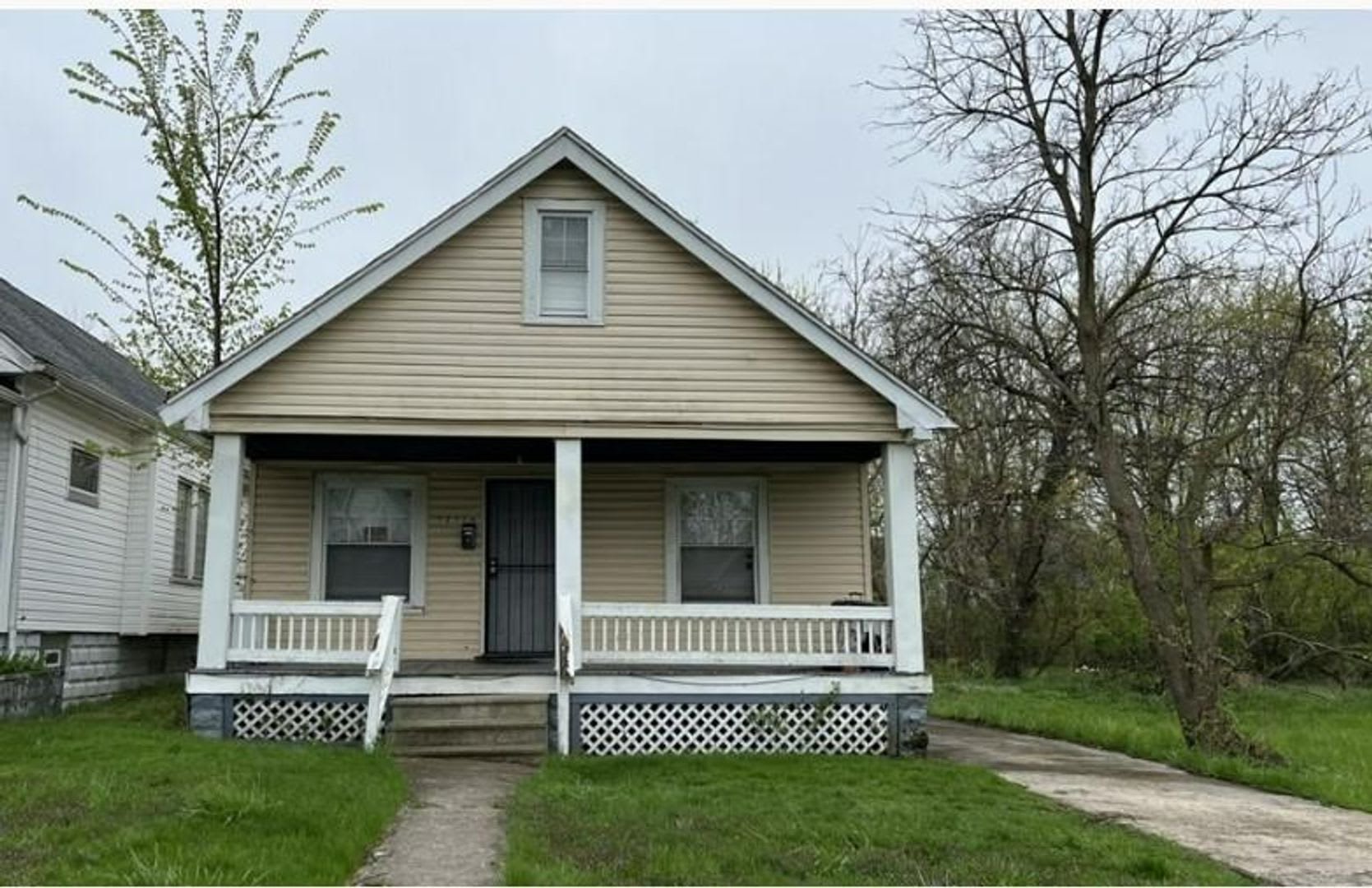 Completely Remodeled Single-Family Home! – photo 4