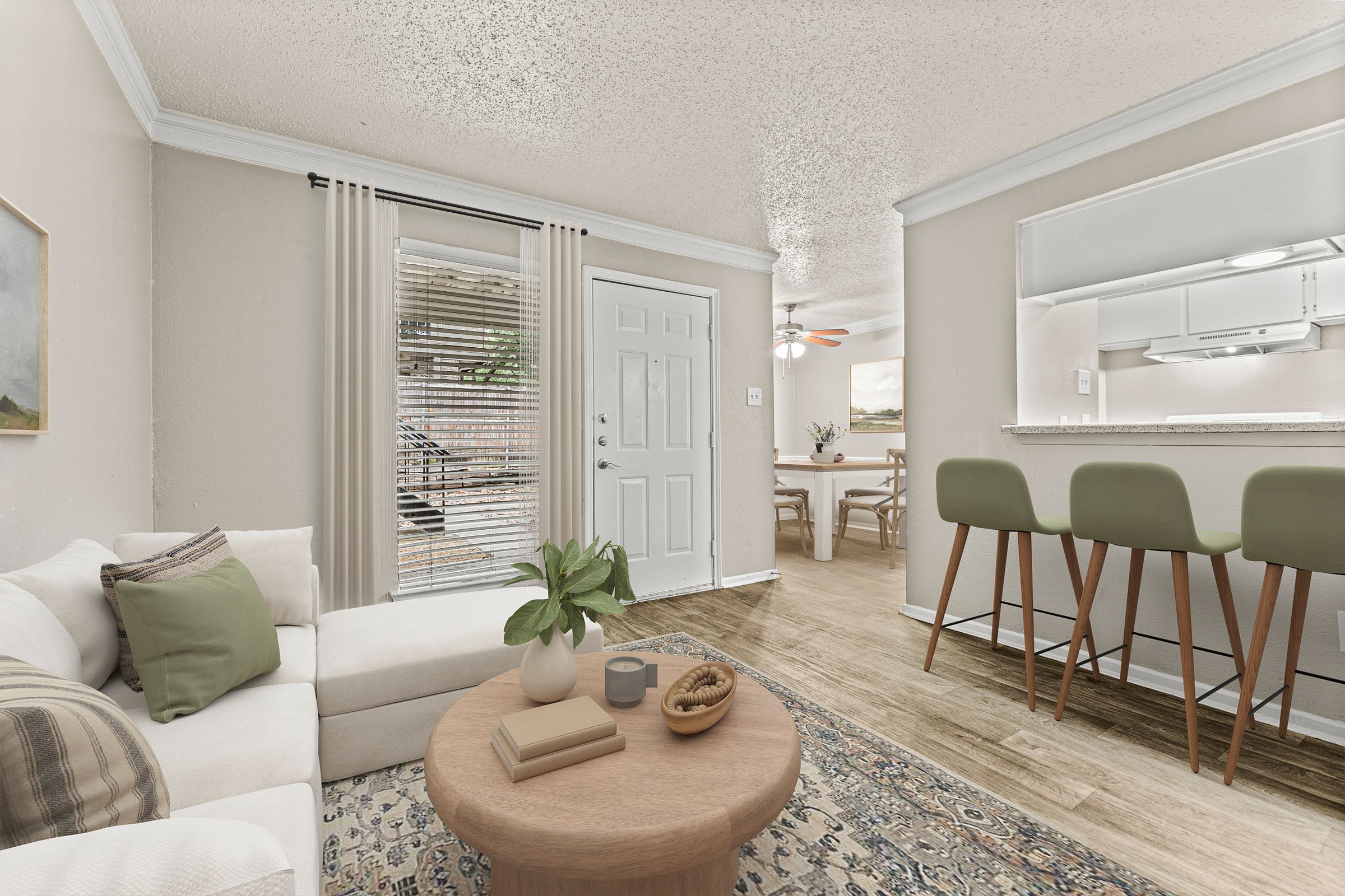 5636 Apartment Homes – photo 2