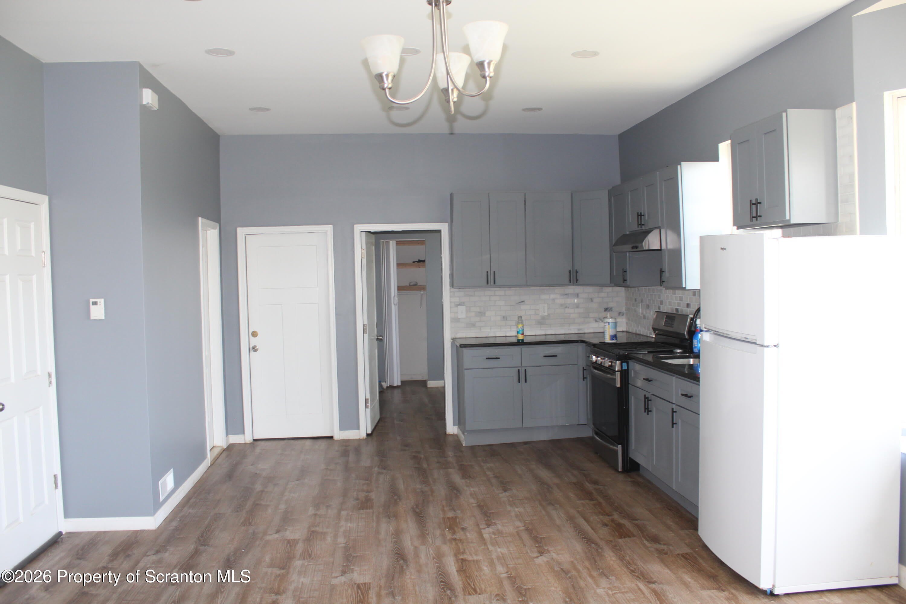 1122 Luzerne Street – photo 3