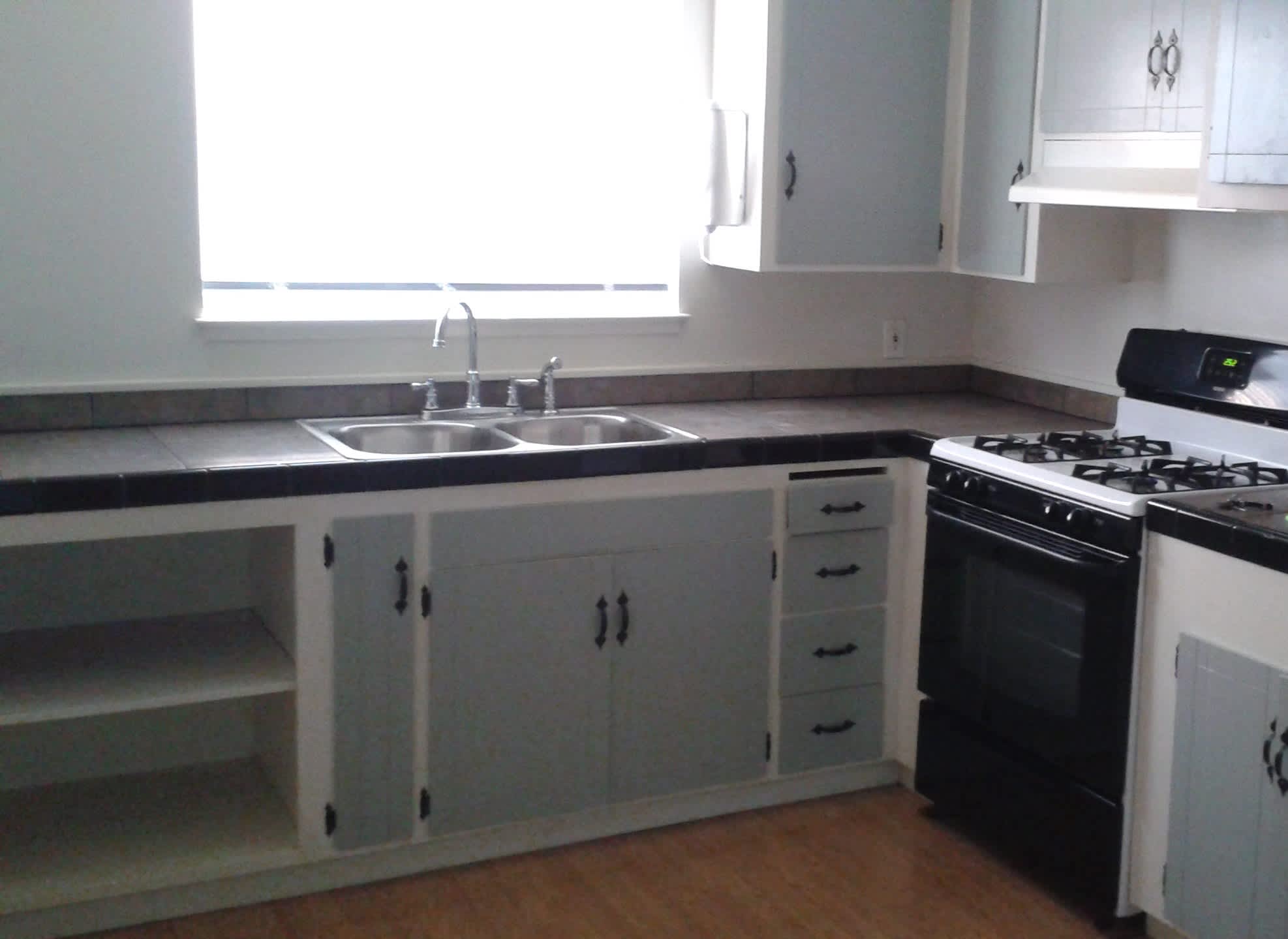127 Pearl St – photo 2
