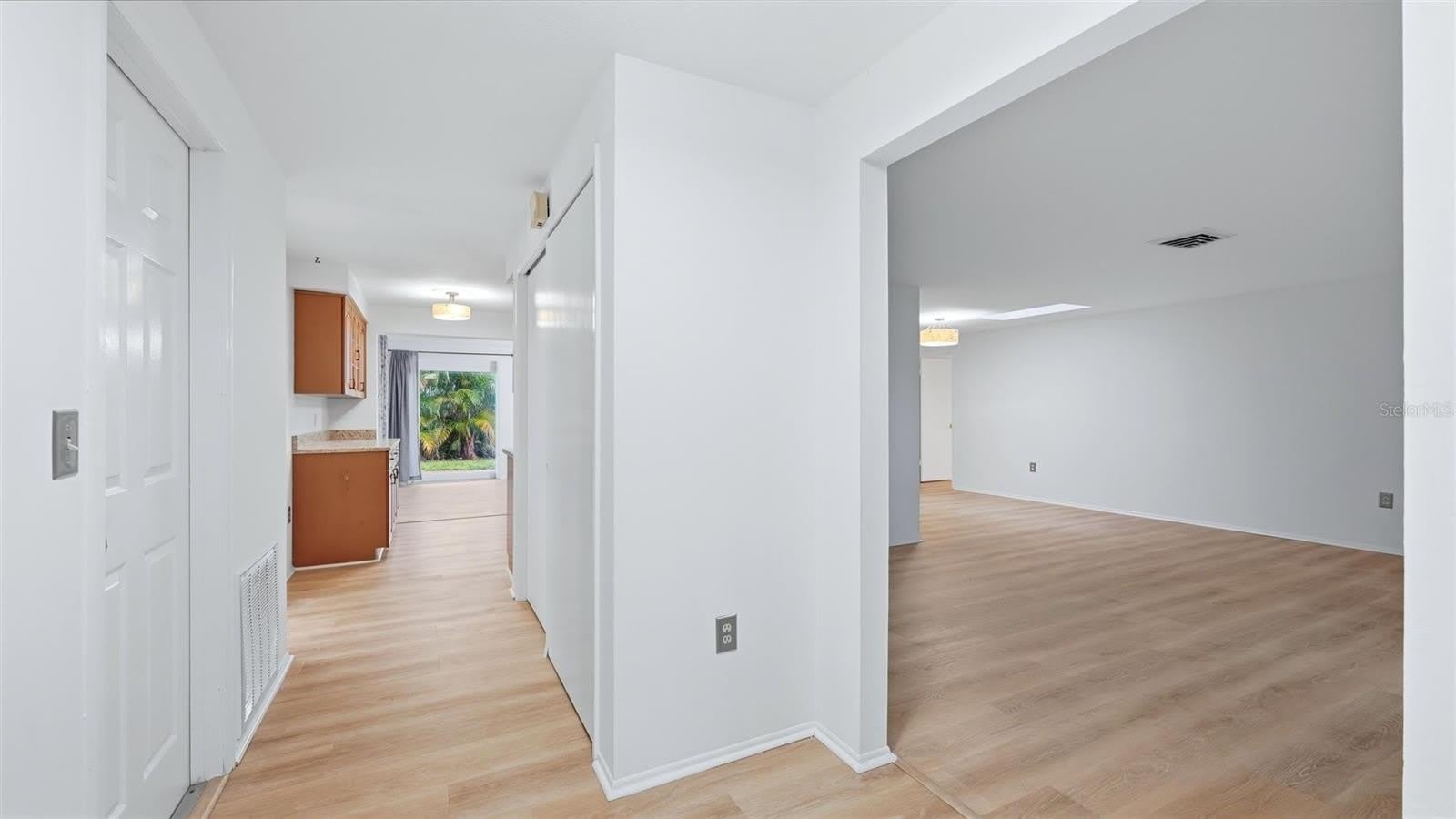 1329 Nantucket Road – photo 4