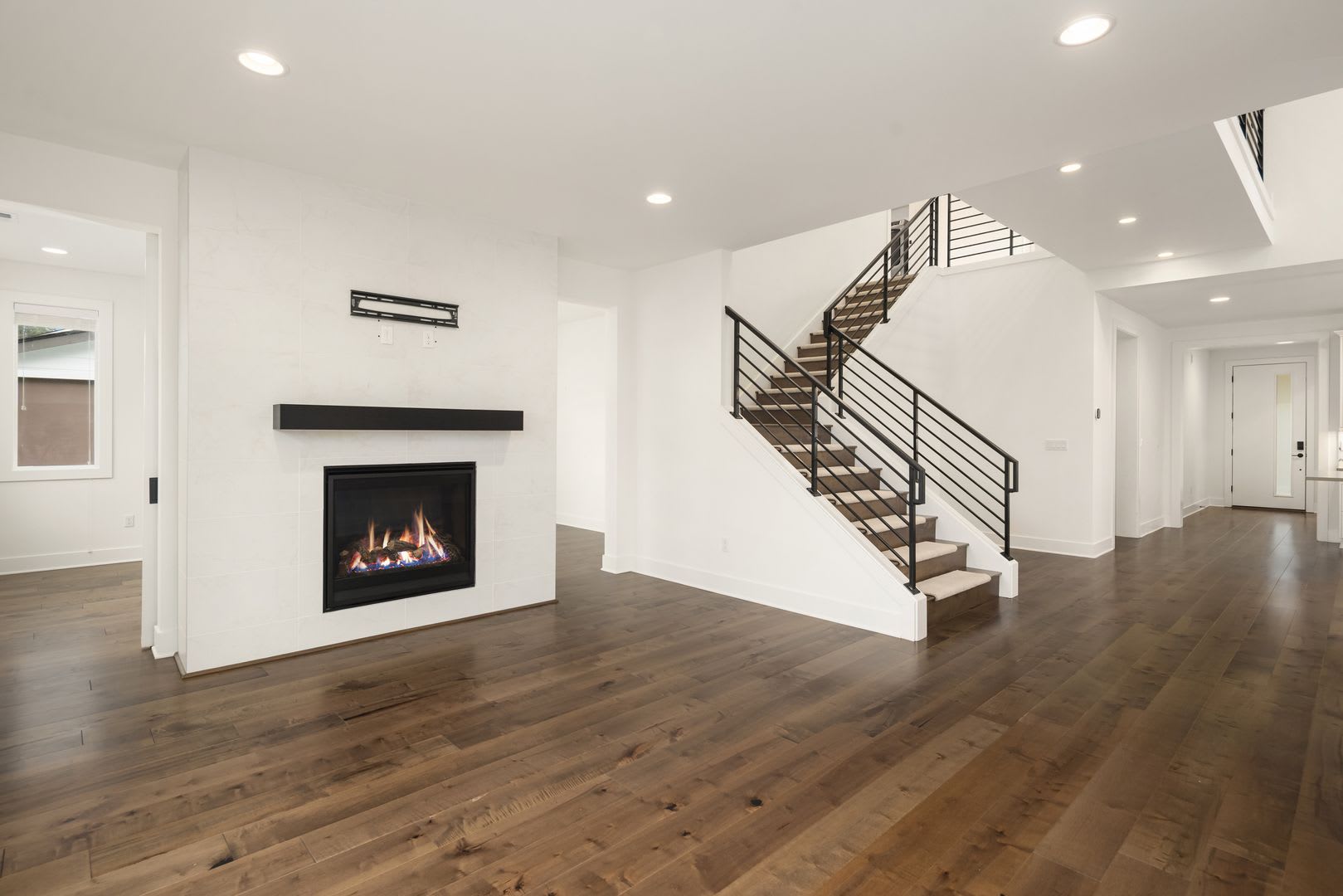 Modern Luxury Living In The Heart Of Newcastle – photo 2
