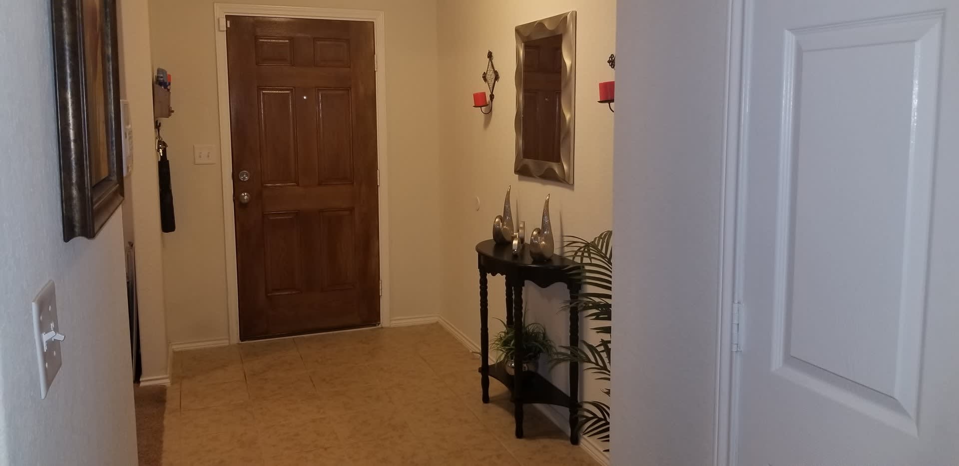 Kensington Ranch built in 2017 5 bedroom 2.5 bath. Bedroom on 1st floor. – photo 4