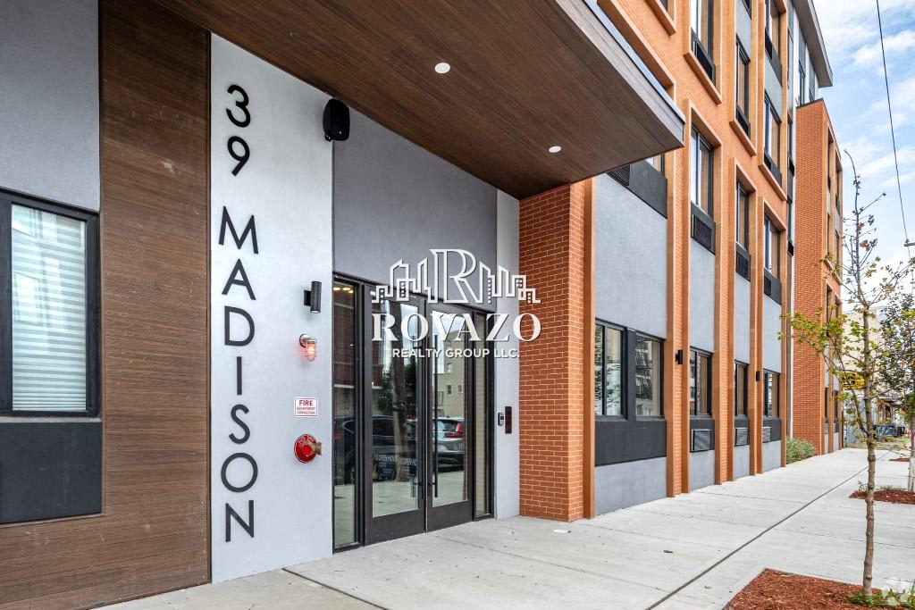 39 Madison Street – photo 2