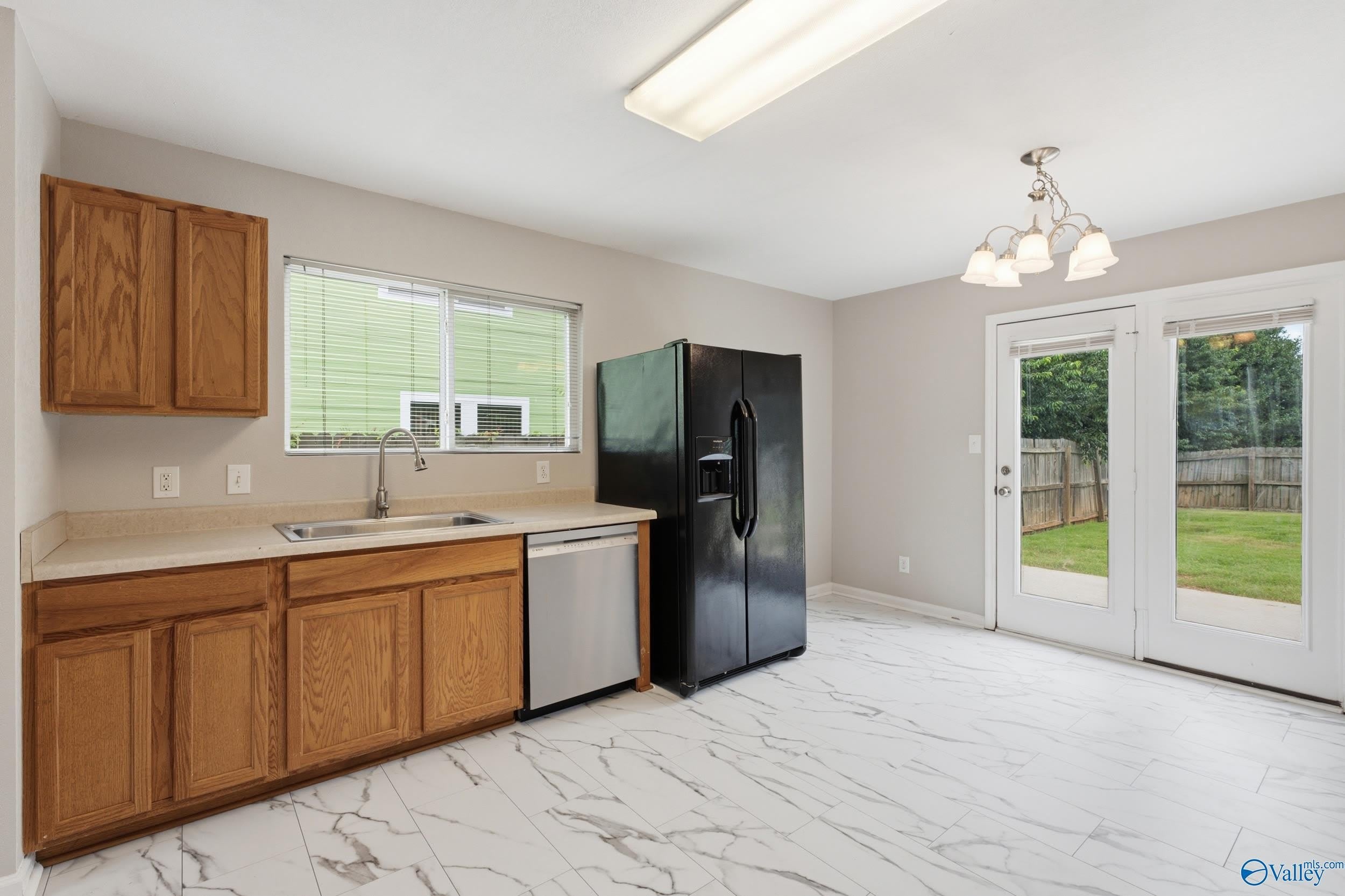 3262 Lakeland Drive – photo 5