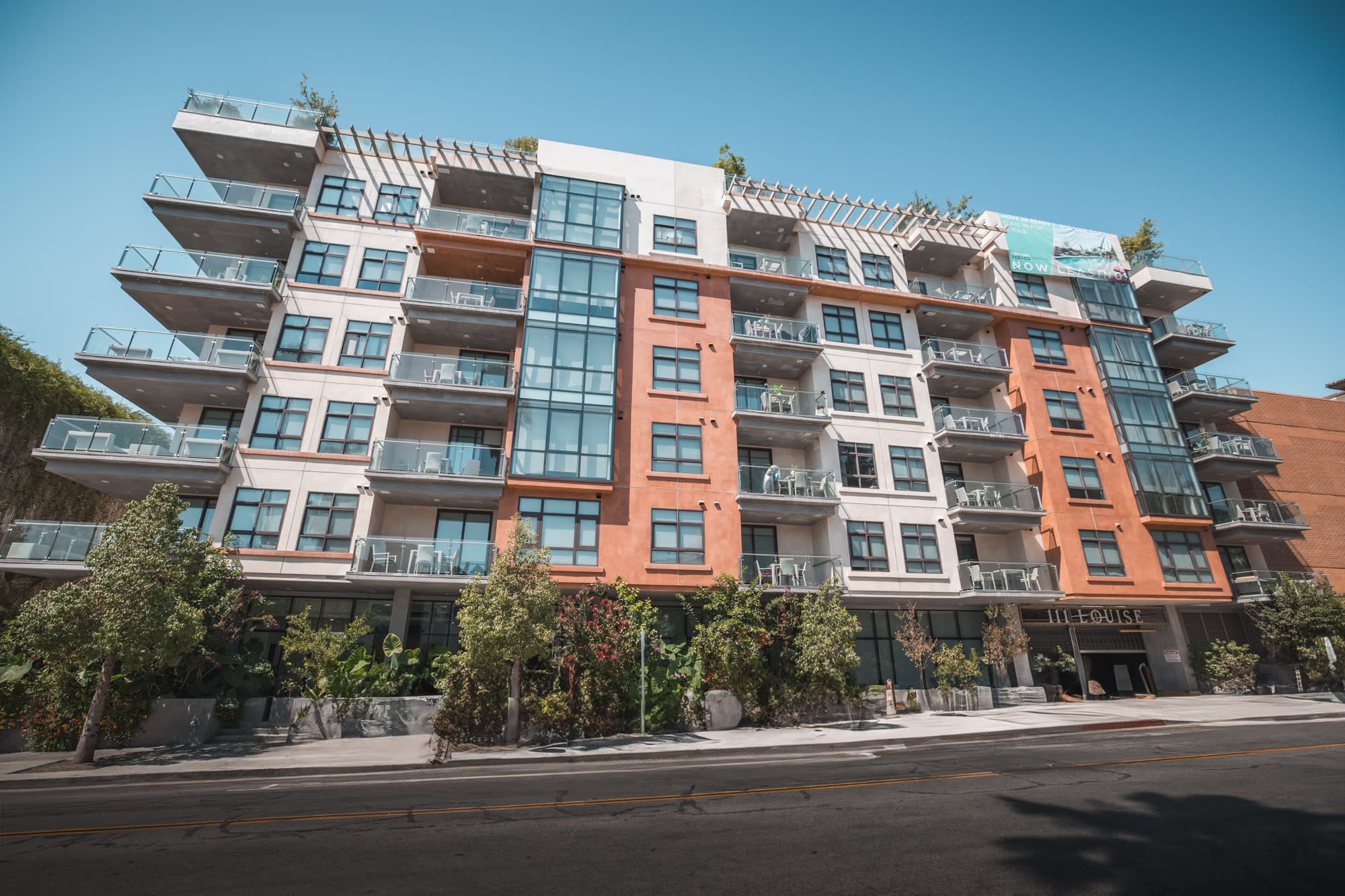 Maia Avira at Glendale – photo 5