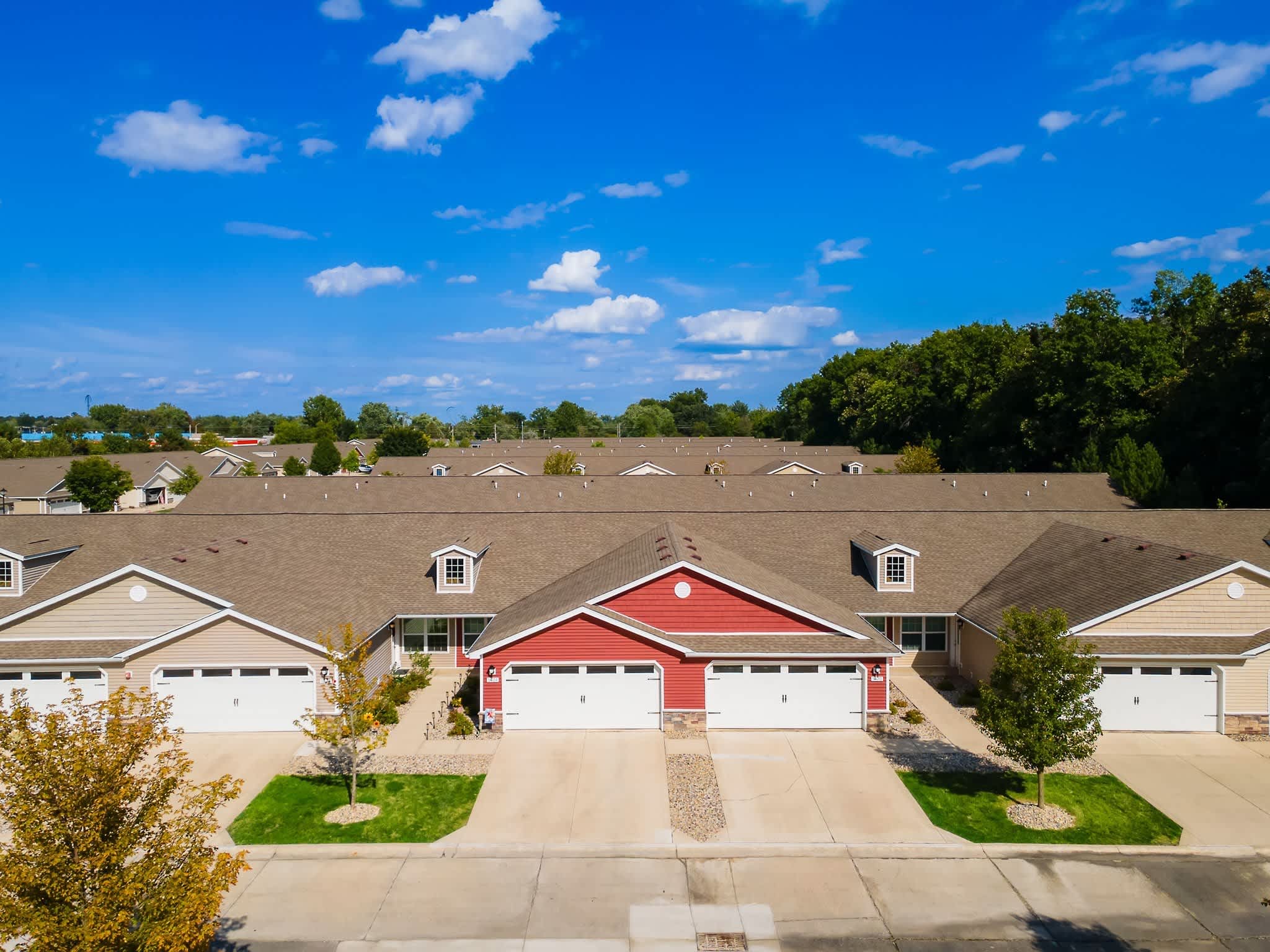 Redwood Fort Wayne Maplecrest Road – photo 4