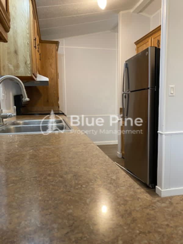 925 Wilson Avenue – photo 4
