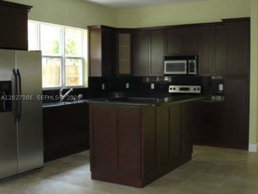 1236 Ne 14Th Ave – photo 3