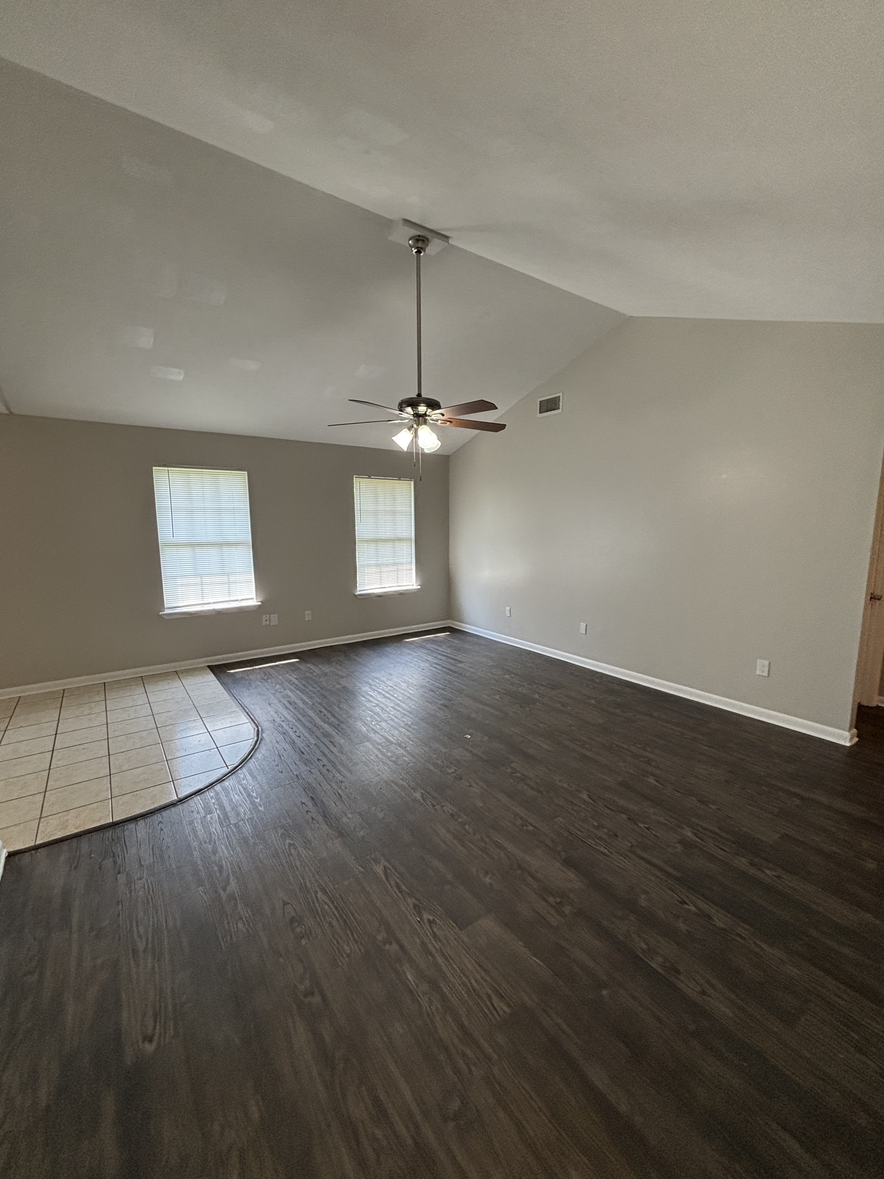 21 Willard St – photo 3